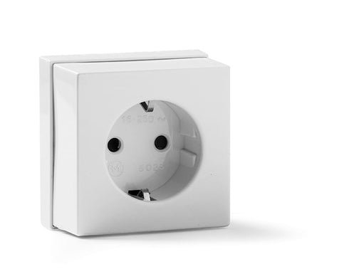 Pack de 10 unidades / Blanco / 65X65mm Base 16A superficie Famatel 5023-B